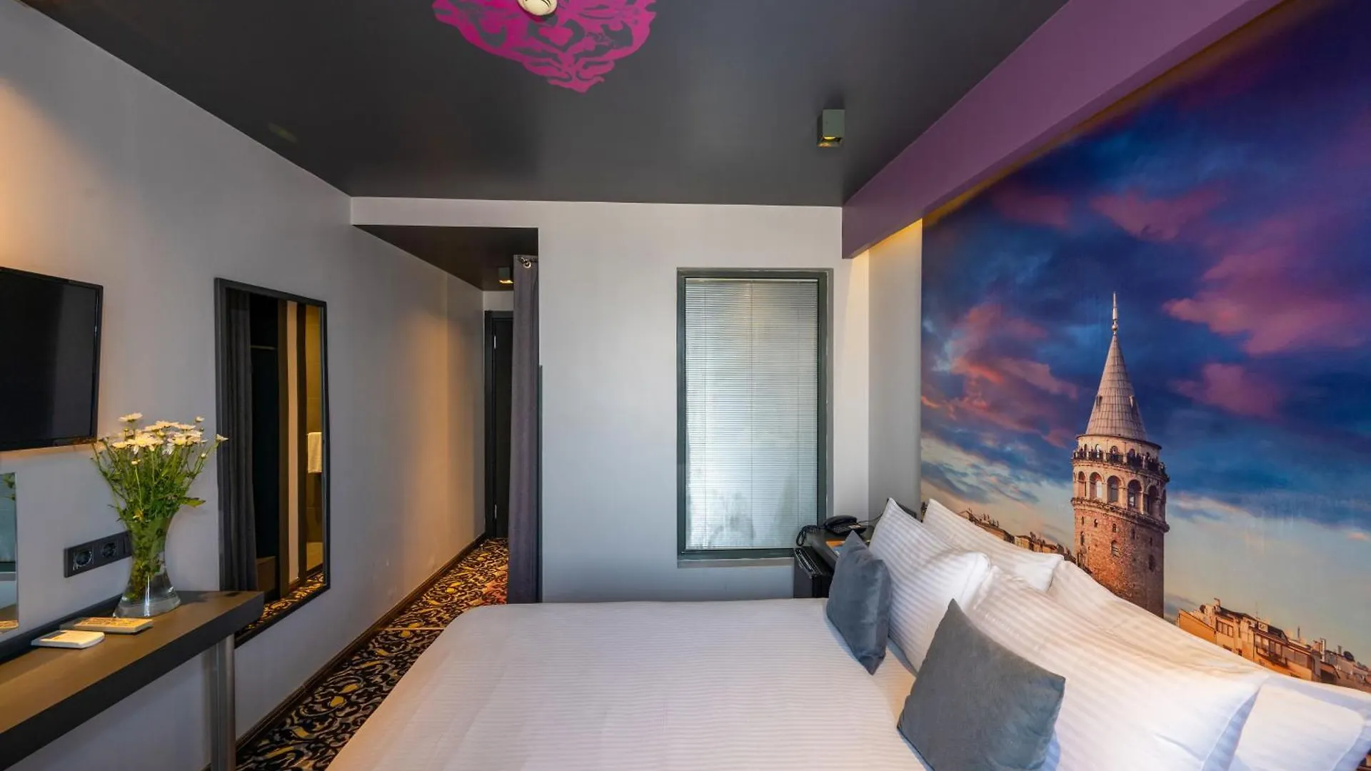 Tulip City Hotel & Spa - Istanbul Taksim Pera City Center