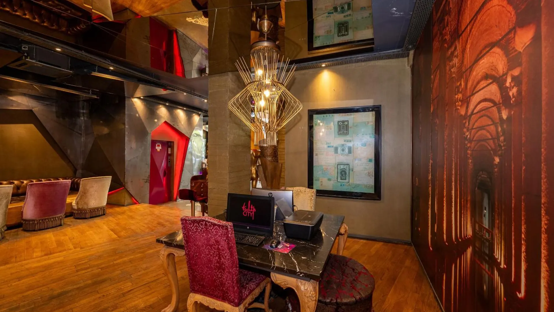 Tulip City Hotel & Spa - Istanbul Taksim Pera City Center