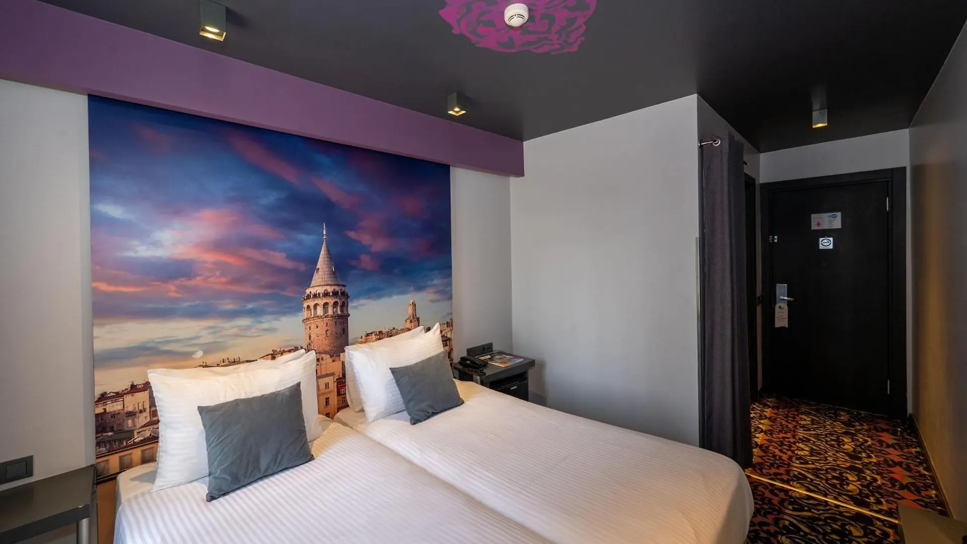 Tulip City Hotel & Spa Стамбул
