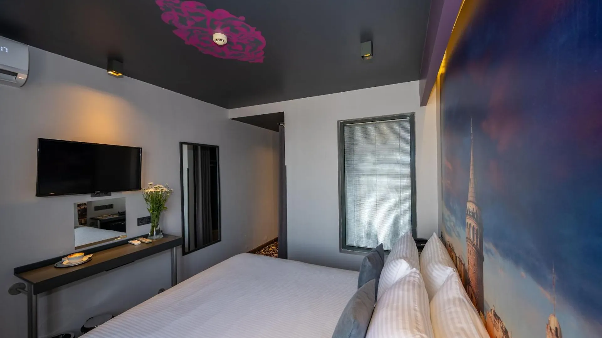 Tulip City Hotel & Spa Стамбул Турция