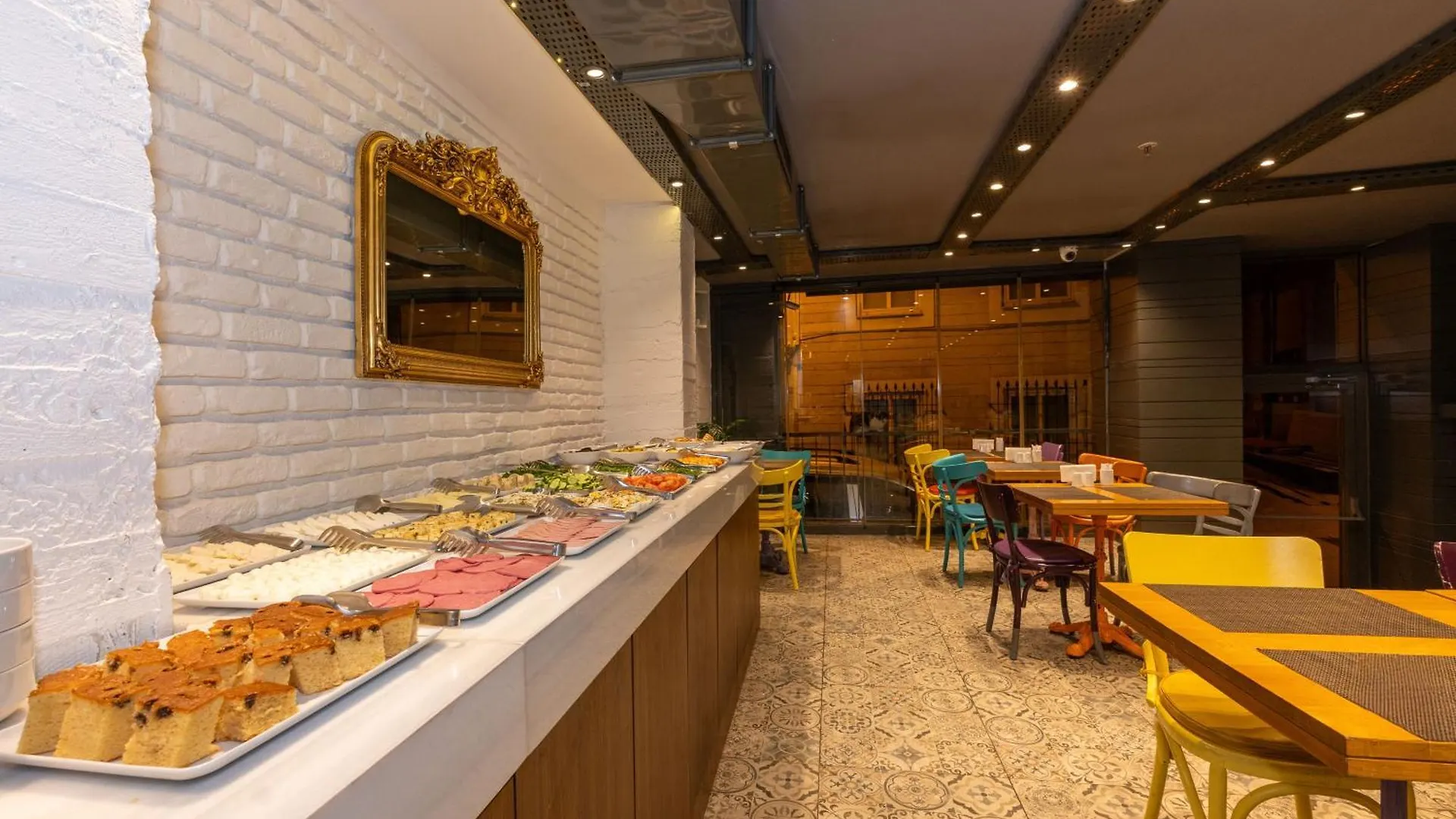 Tulip City Hotel & Spa - Istanbul Taksim Pera City Center
